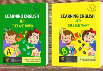 Buku Learning English with Thea and Tommy yang disusun pengabdi FIB UI untuk anak-anak kampung binaan. (dok UI)