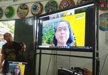 Dr. Titi Muswati Putranti saat memberikan pemaparan secara daring. (foto-foto: dok UI)