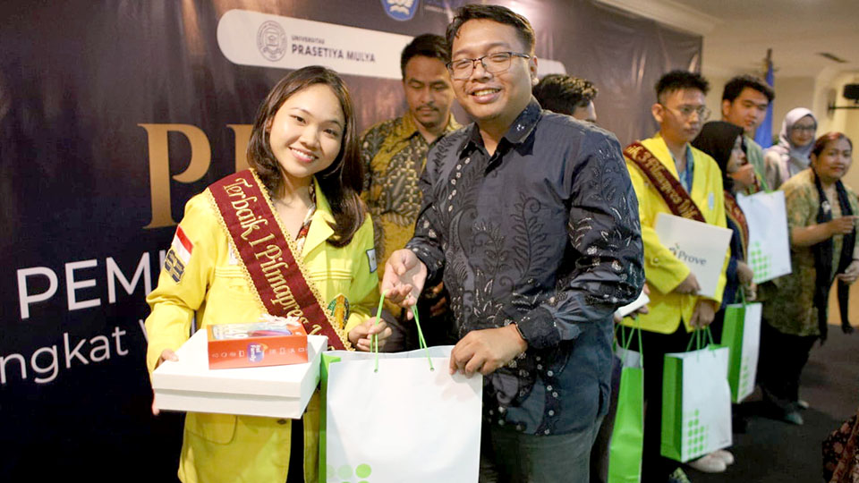 Dua Mahasiswa UI Sabet Juara I pada Pilmapres Lingkungan LLDIKTI Wilayah III DKI Jakarta